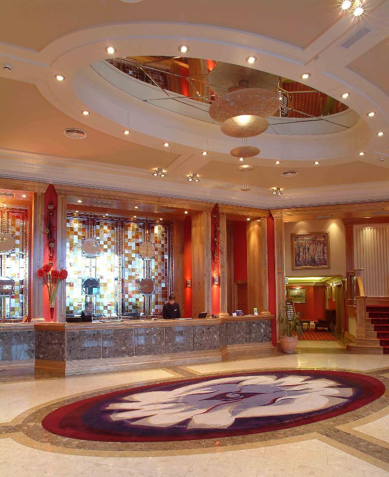 Talbot Hotel Карлоу Экстерьер фото